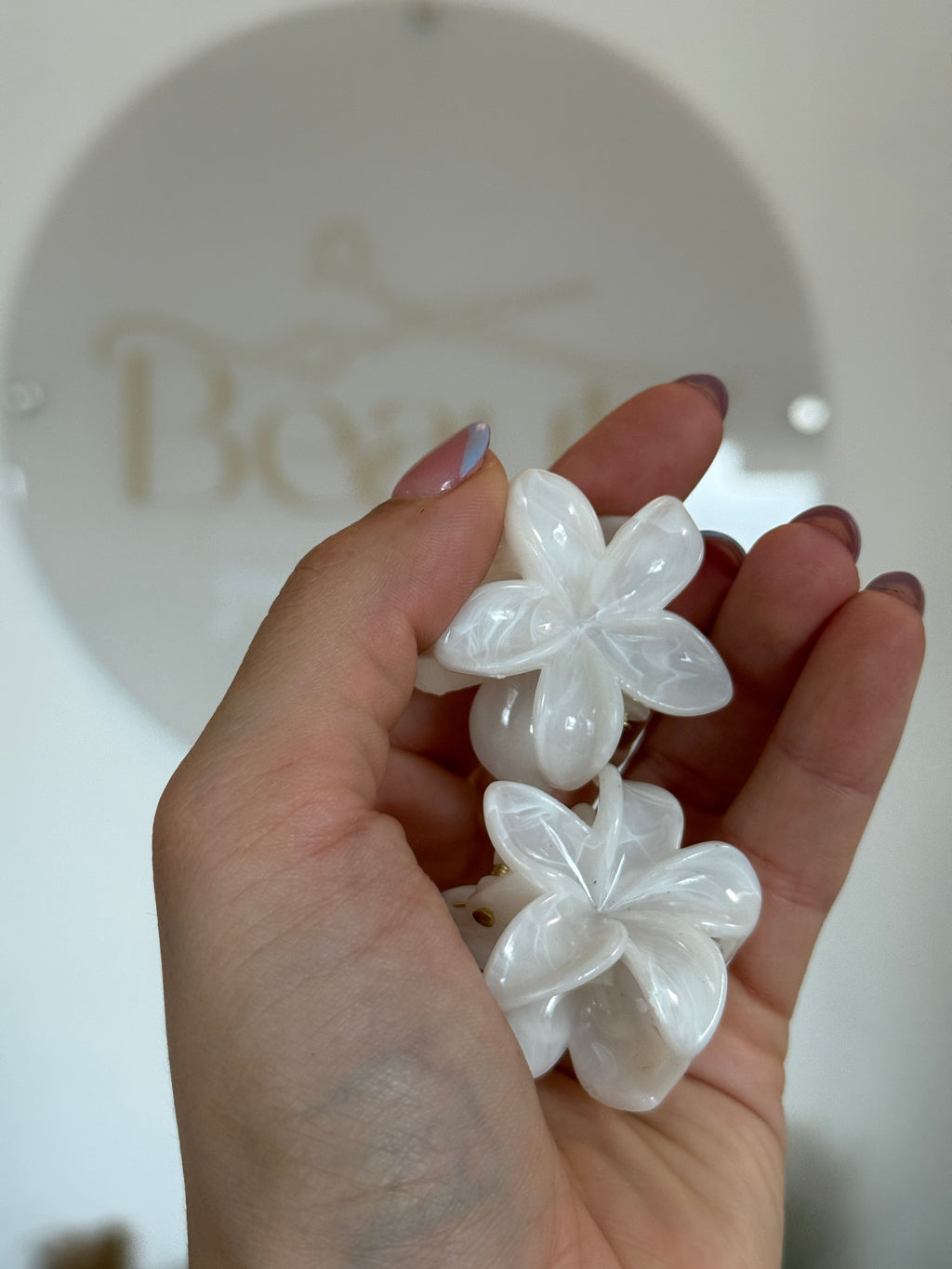 Pearl Touch Bloom Clips